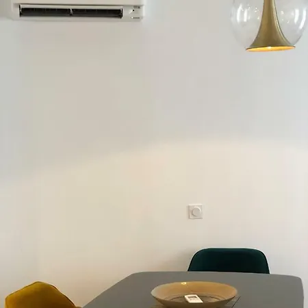 Appartamento Luxe Et Confort - Proche Palais Et Plages - A/c *